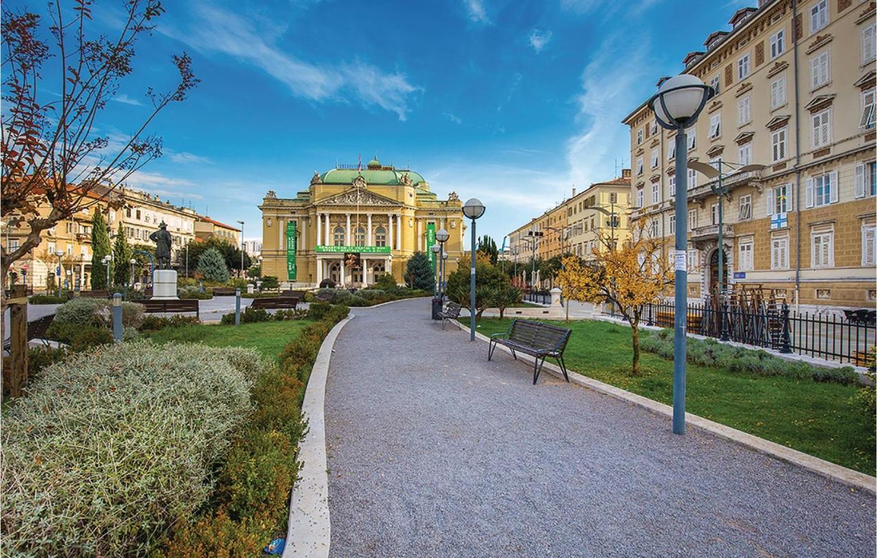 Lovely Apartment In Rijeka With House Sea View Экстерьер фото