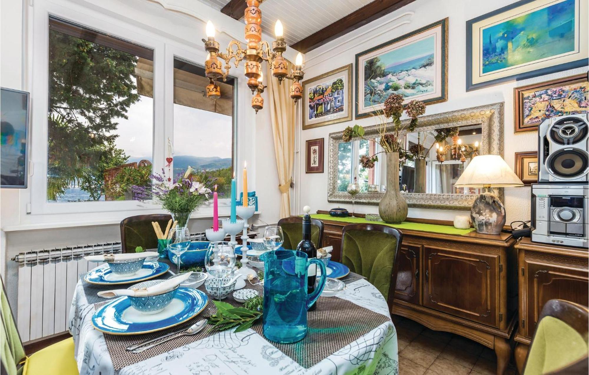 Lovely Apartment In Rijeka With House Sea View Экстерьер фото